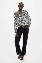 Load image into Gallery viewer, ZEBRA PRINT SHIRT